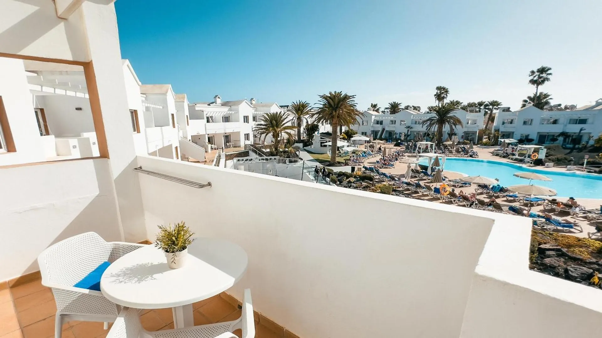 Labranda Corralejo Village
